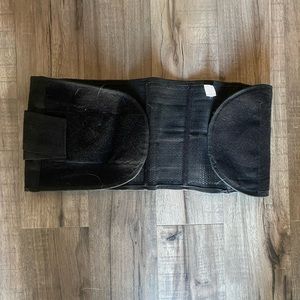 Postpartum Adjustable Abdominal Binder